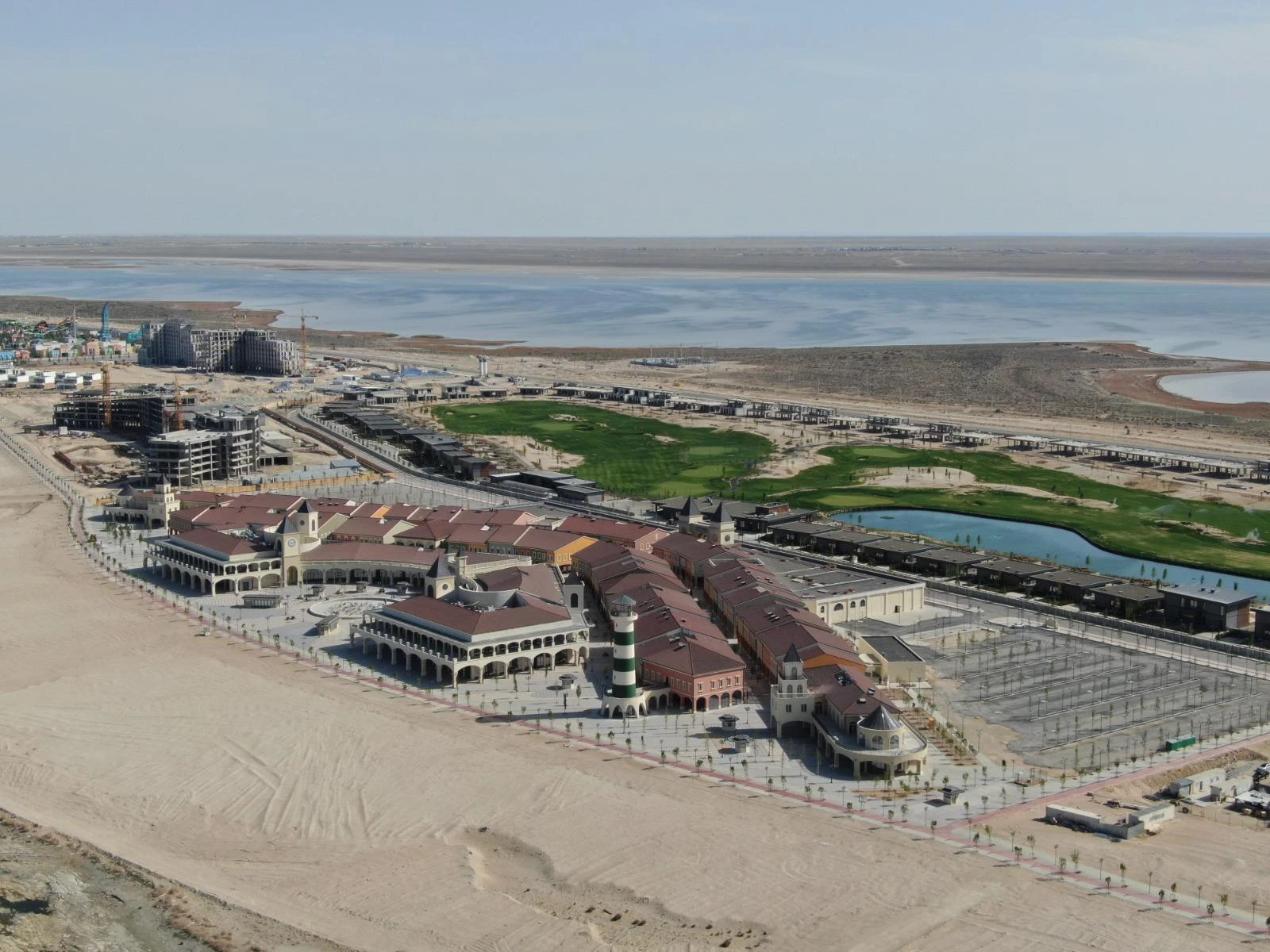 Aktau Town Centre — BBR YAPI